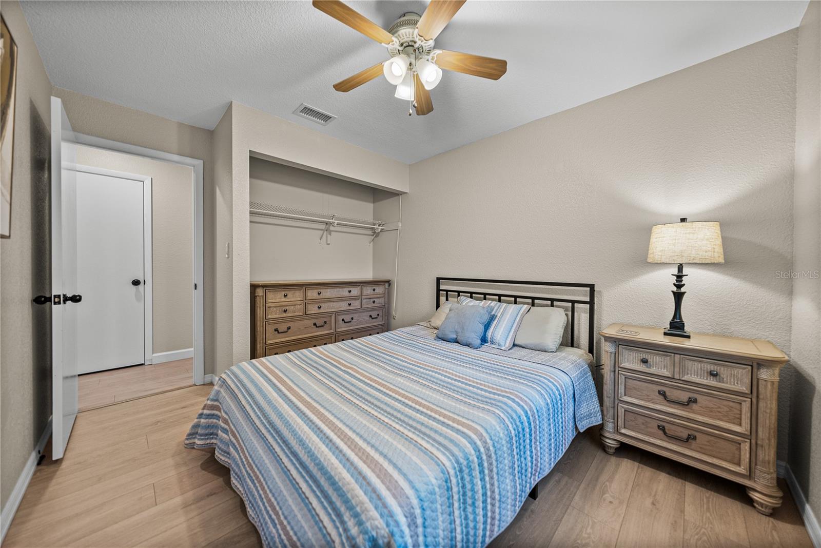 Image 24 of 51 For 104 Lake Reedy Boulevard