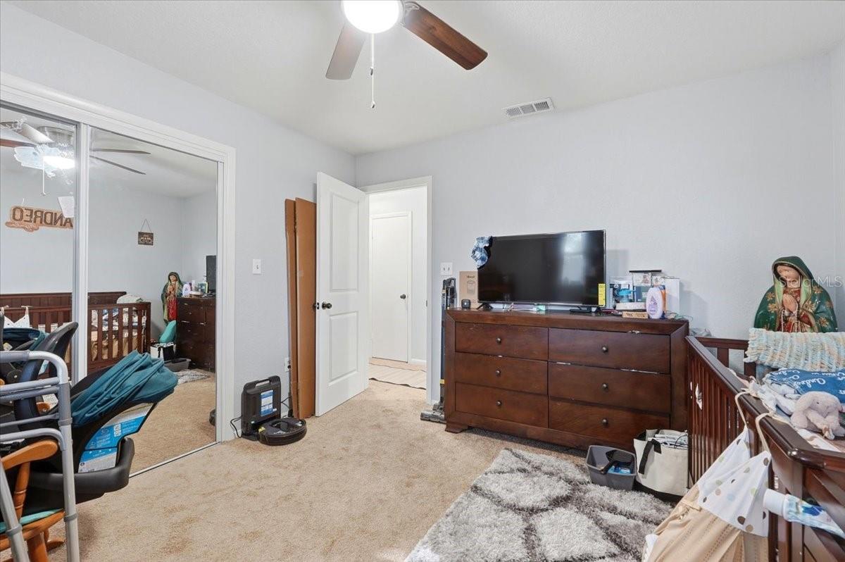 Image 14 of 25 For 54 Gardner Avenue