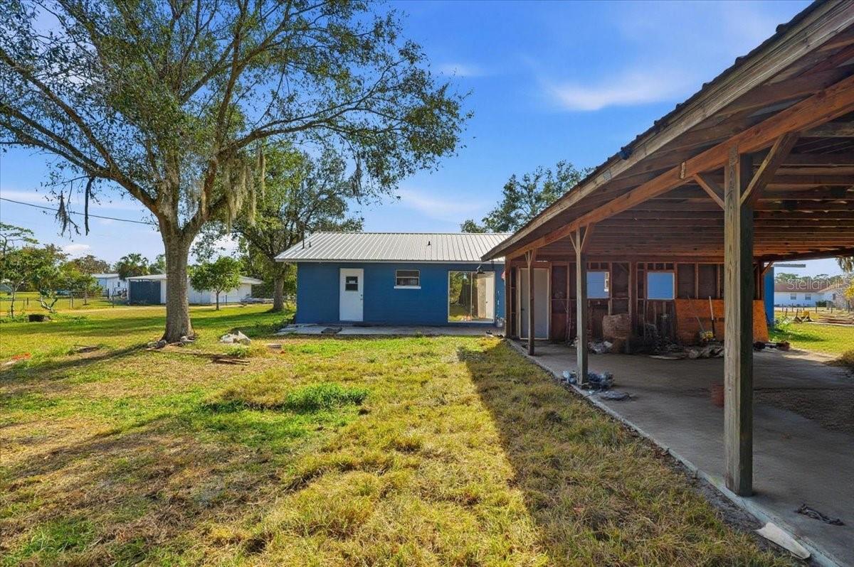 Image 21 of 25 For 54 Gardner Avenue