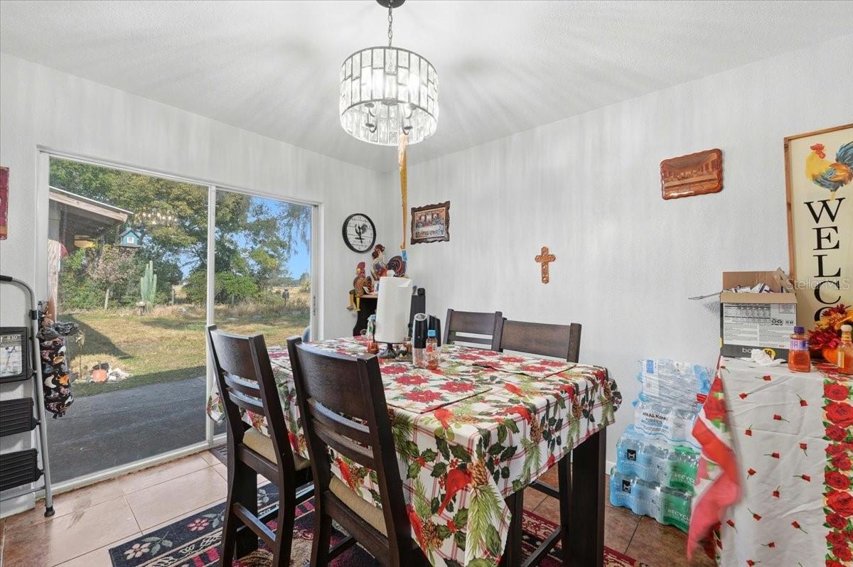 Image 7 of 25 For 54 Gardner Avenue