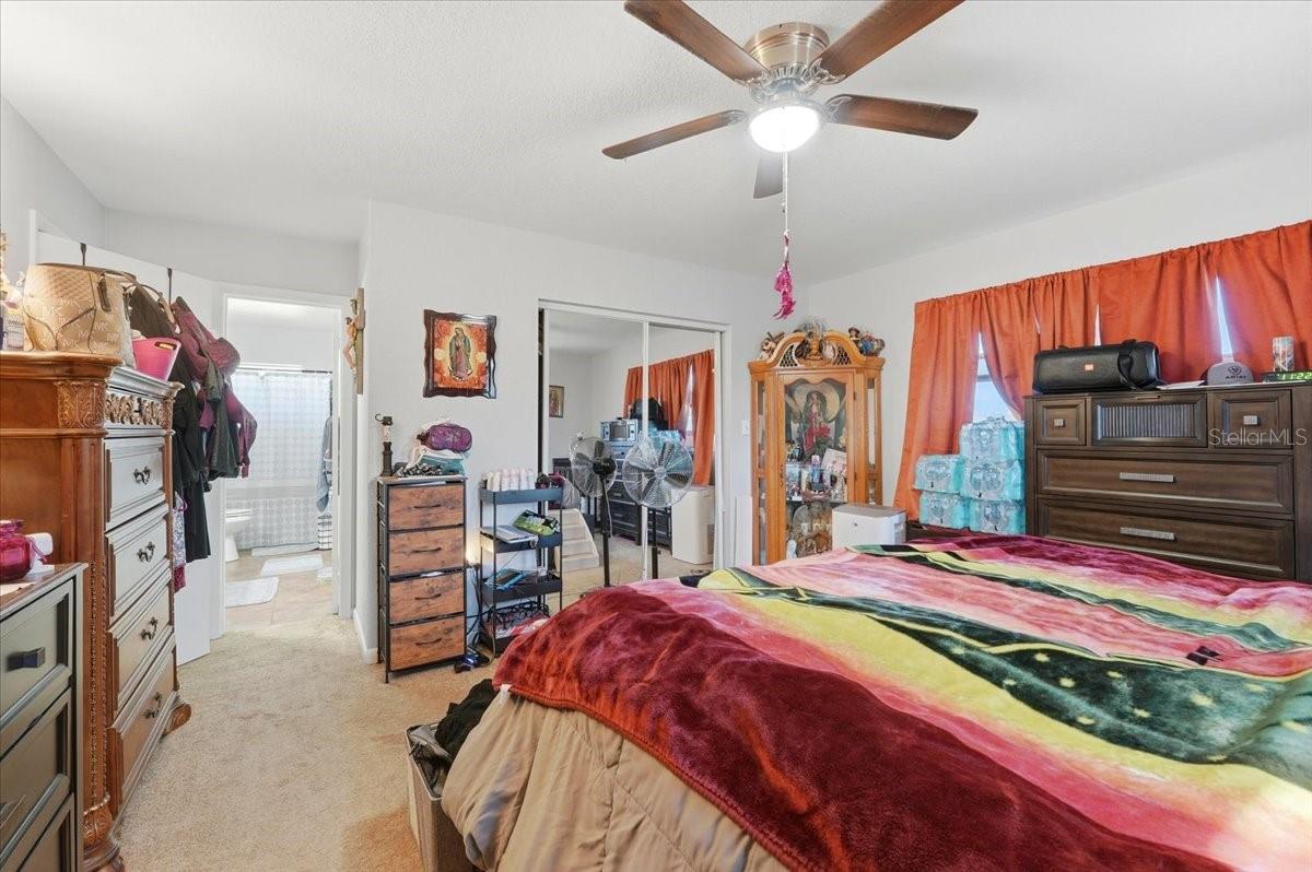 Image 9 of 25 For 54 Gardner Avenue