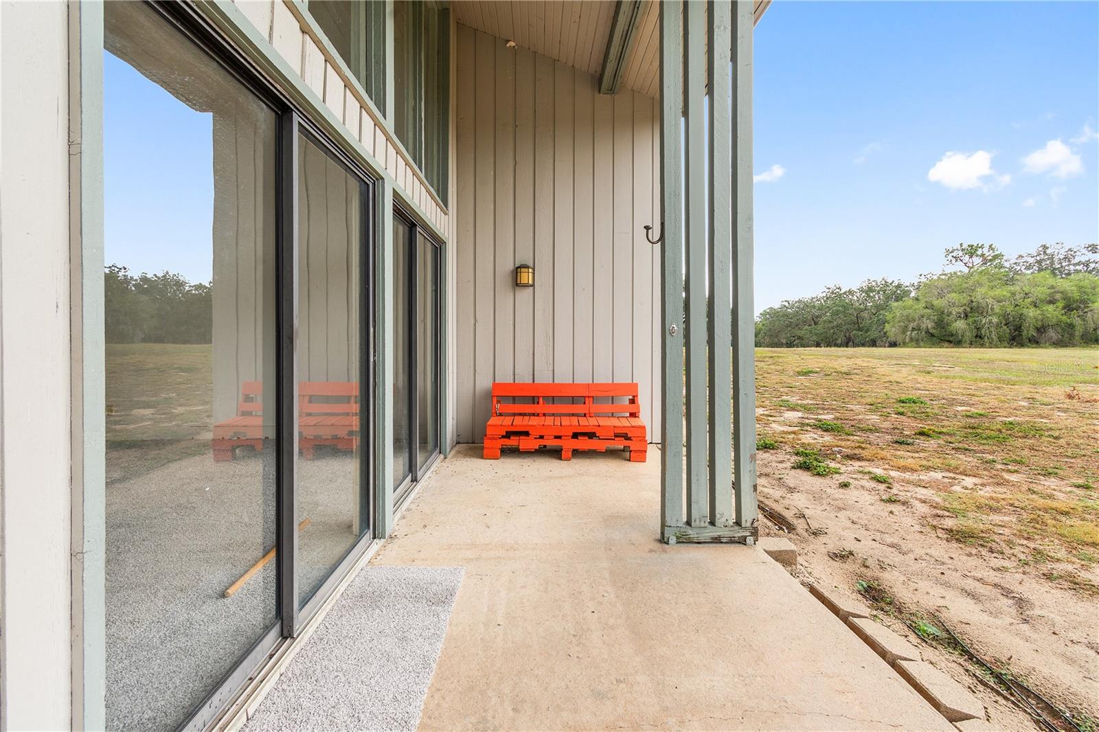 Image 18 of 24 For 2114 Corner Lake Drive E