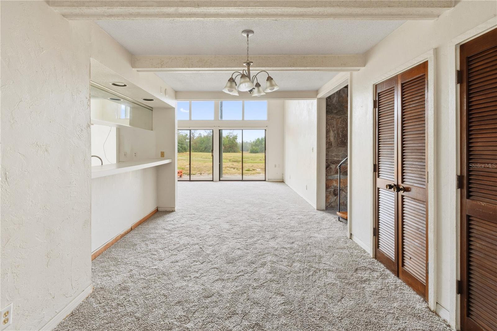 Image 2 of 24 For 2114 Corner Lake Drive E