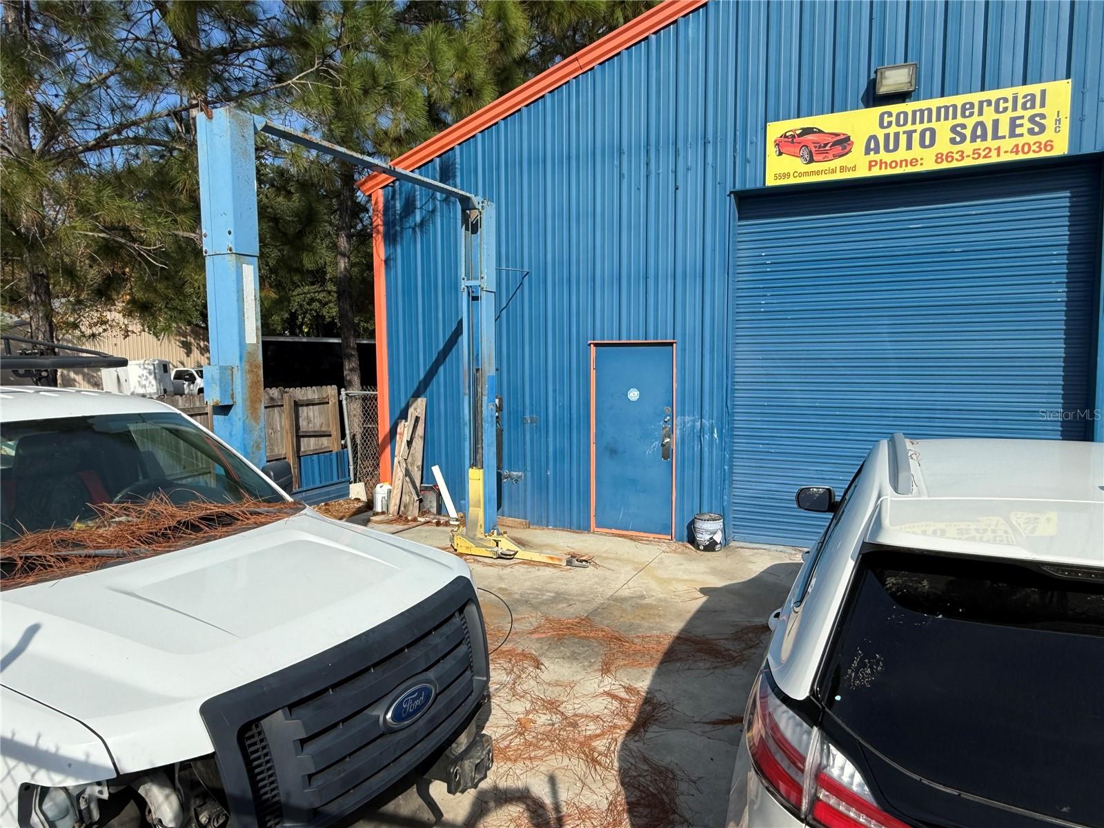 Image 3 of 9 For 206 Stewart Street