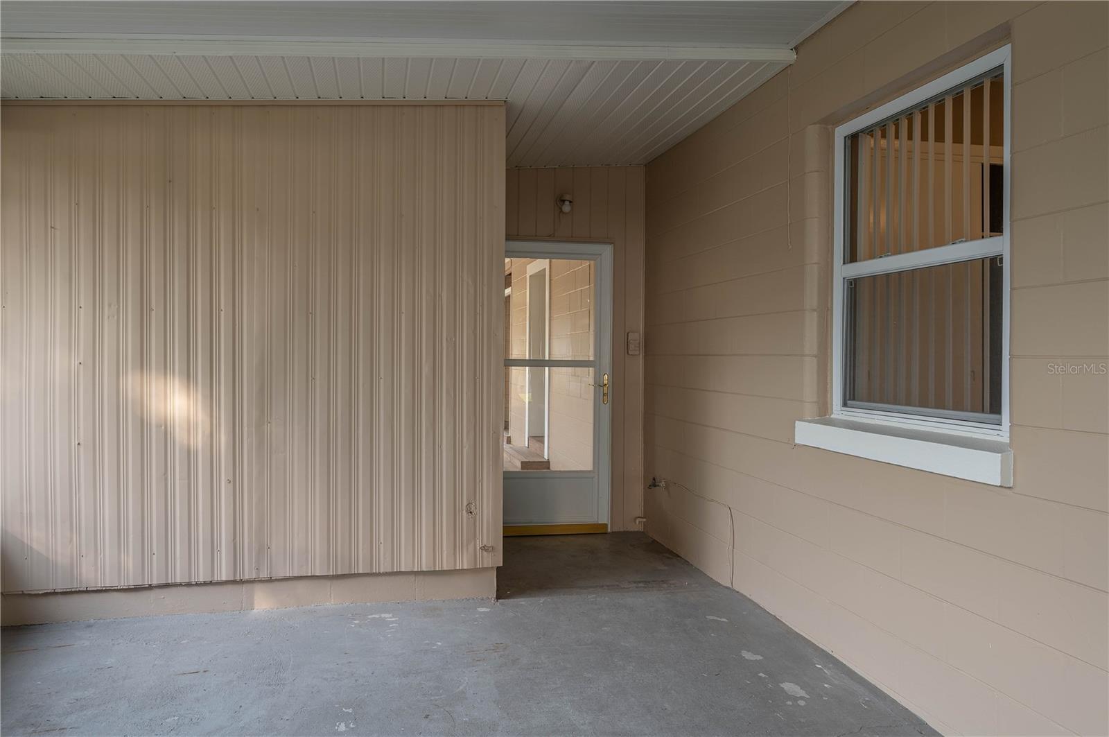 Image 17 of 25 For 106 Prado Avenue