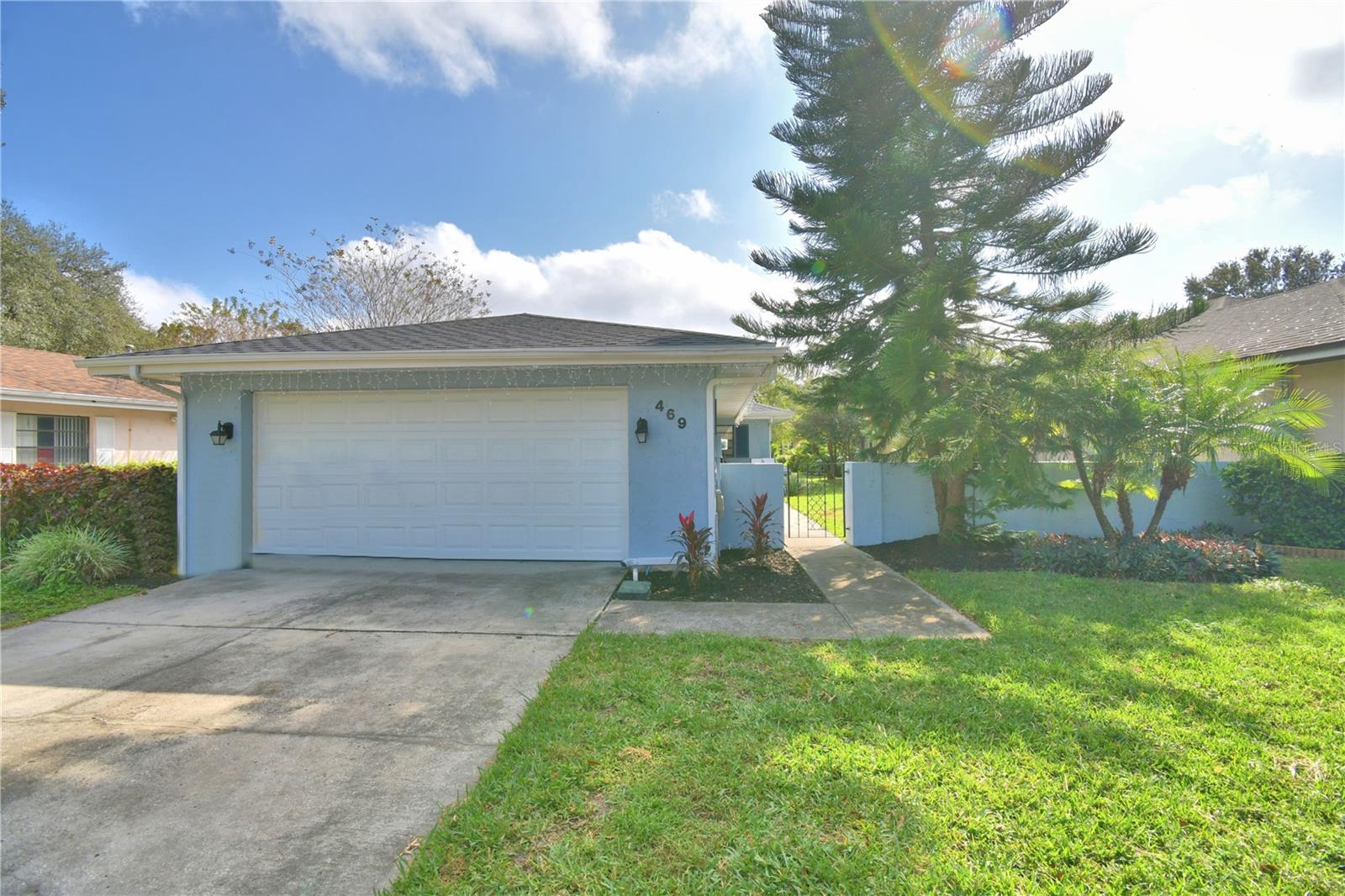 Image 2 of 49 For 469 Muirfield Court