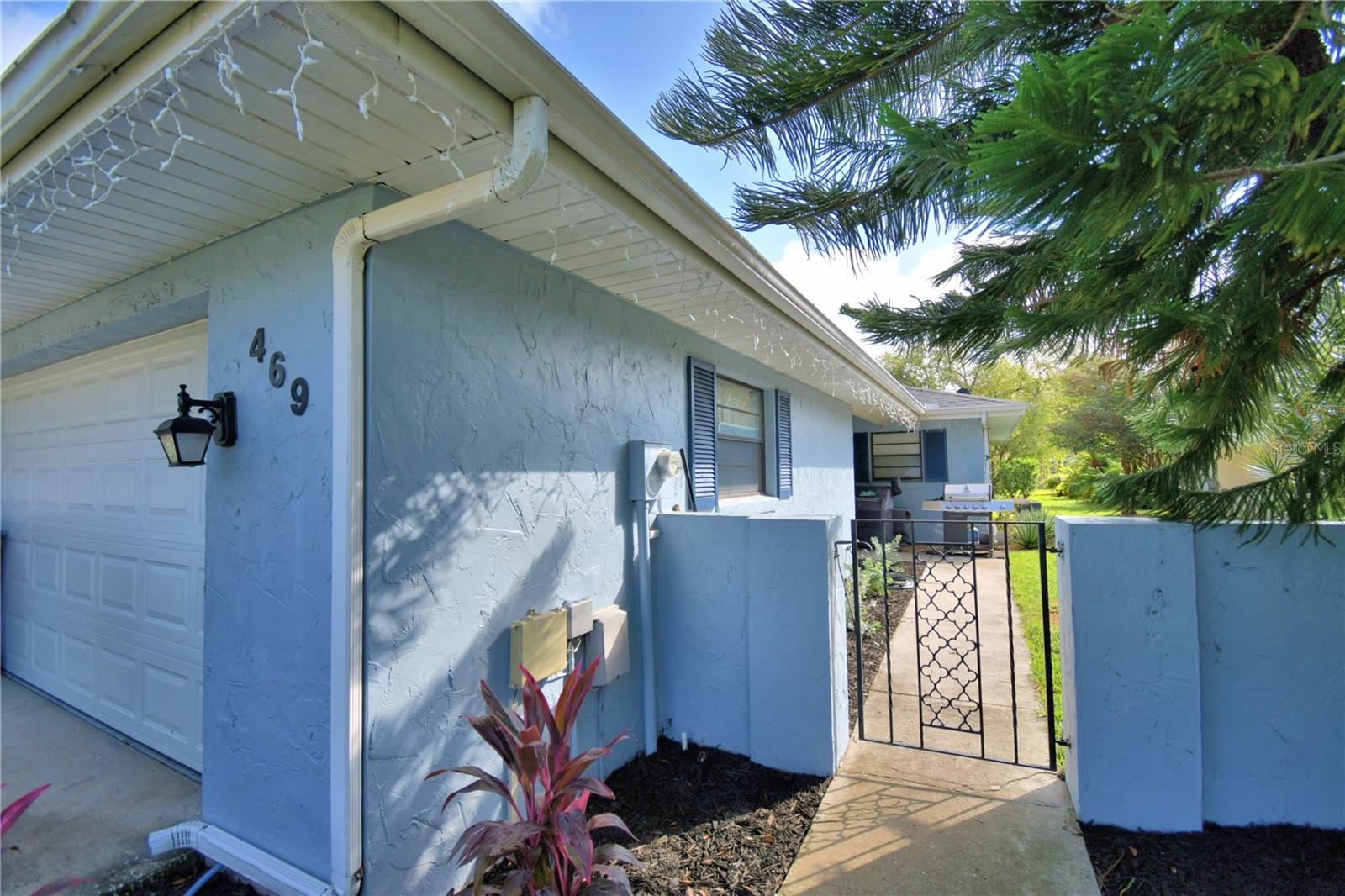 Image 44 of 49 For 469 Muirfield Court