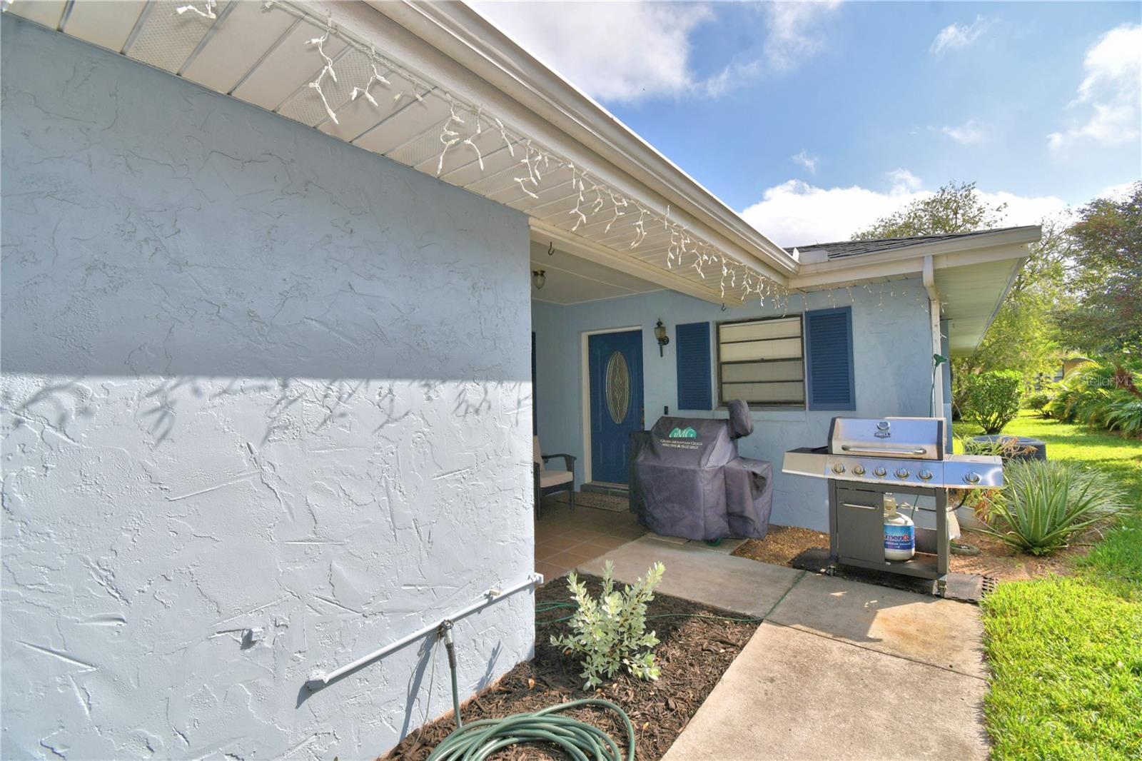 Image 6 of 49 For 469 Muirfield Court