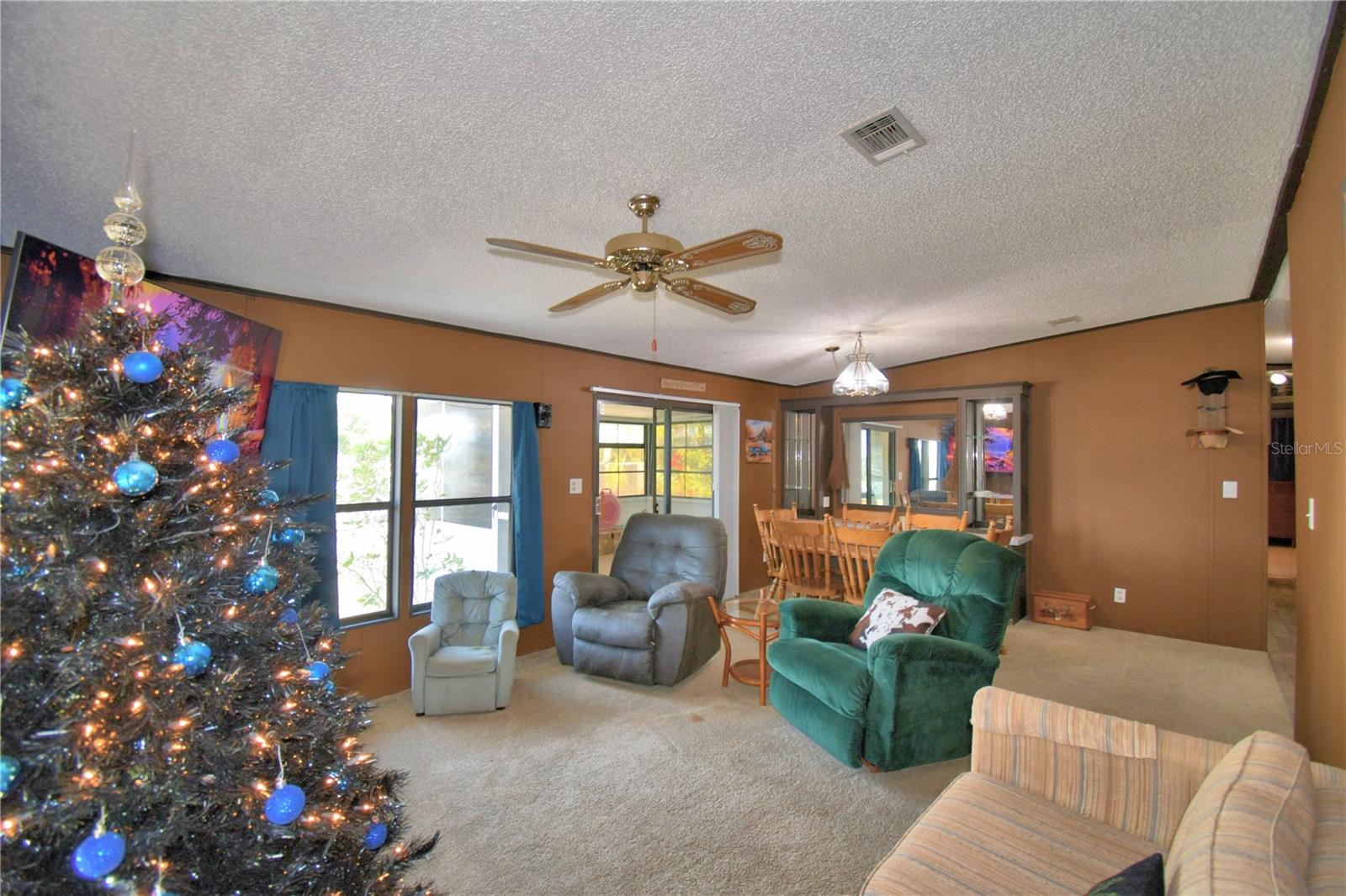 Image 13 of 48 For 1813 Pauline Drive