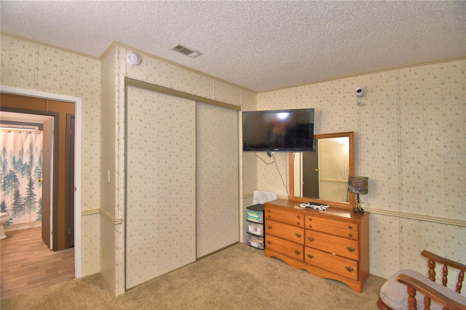 Image 27 of 48 For 1813 Pauline Drive