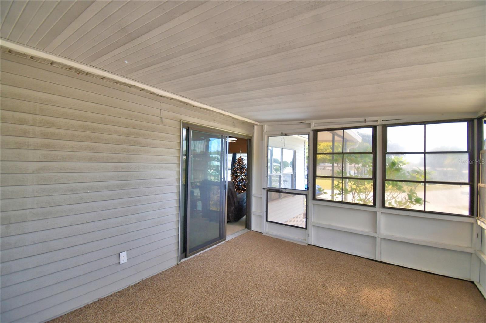 Image 37 of 48 For 1813 Pauline Drive