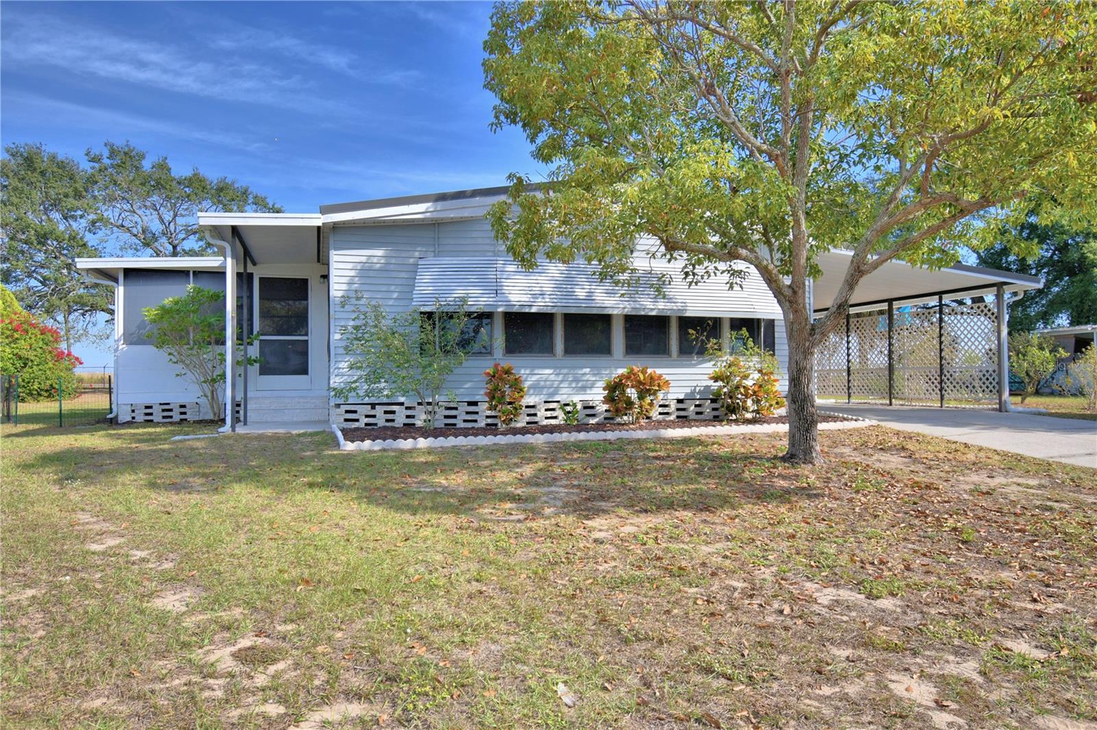 Image 4 of 48 For 1813 Pauline Drive