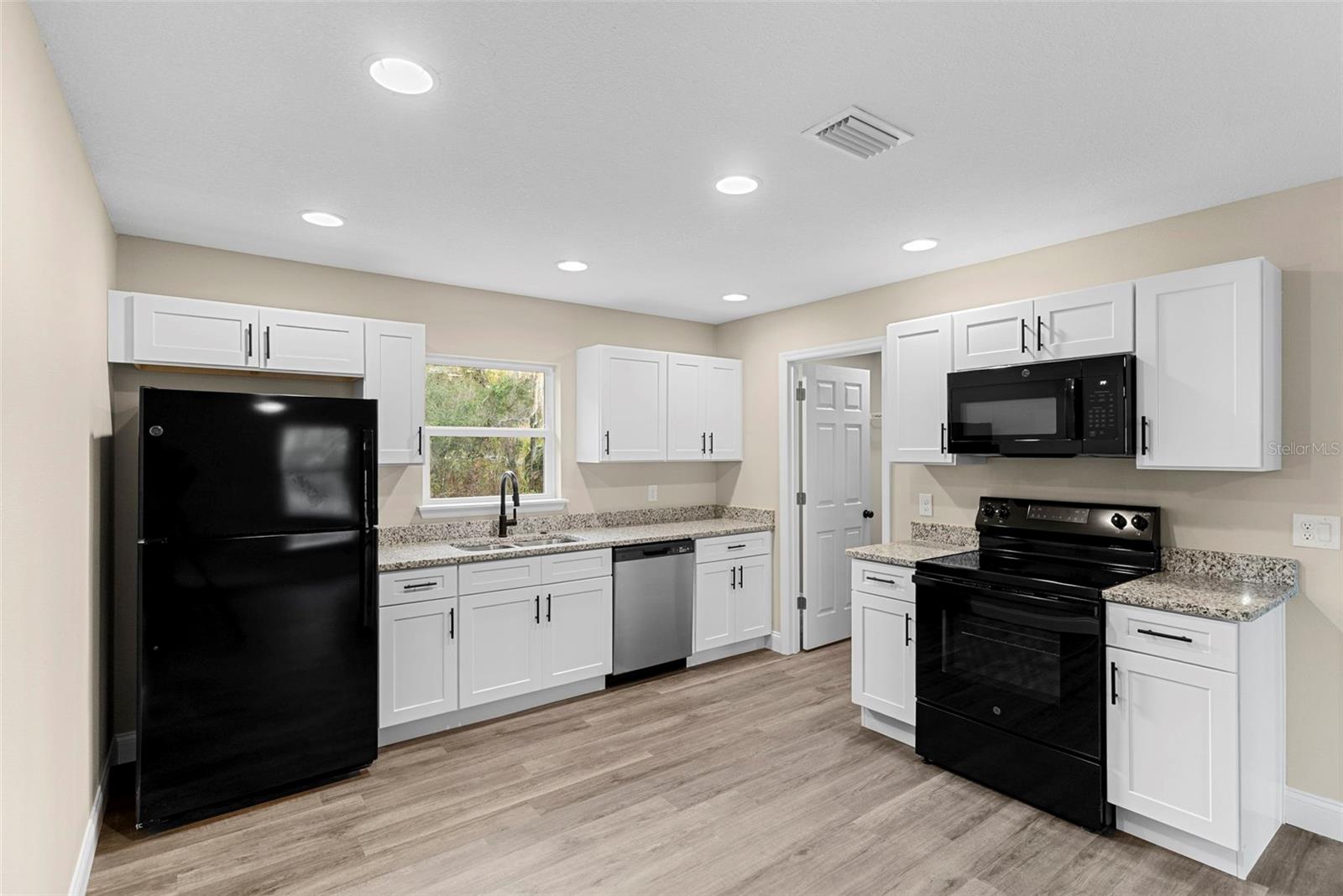 Image 9 of 22 For 603 Moose Lodge Road A