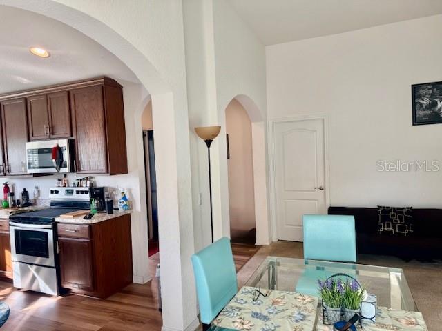 Image 13 of 44 For 160 Polk Se Drive