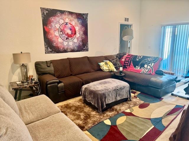 Image 17 of 44 For 160 Polk Se Drive