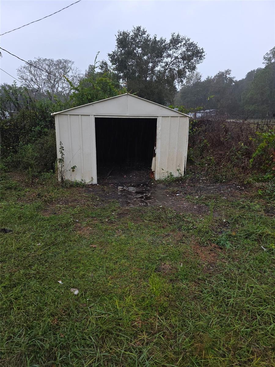 Image 11 of 11 For 9115 Pine Tree Drive