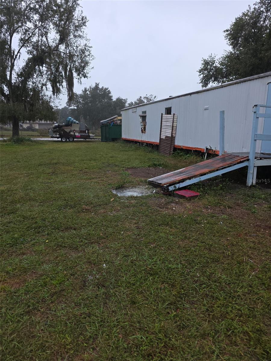 Image 9 of 11 For 9115 Pine Tree Drive