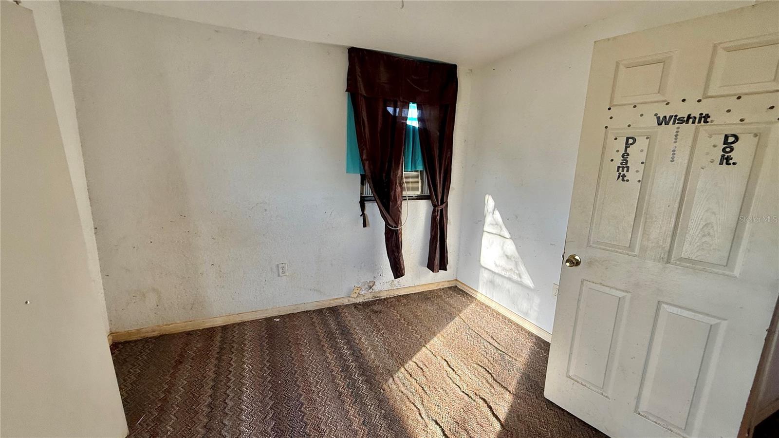 Image 35 of 38 For 1318 Temple Circle