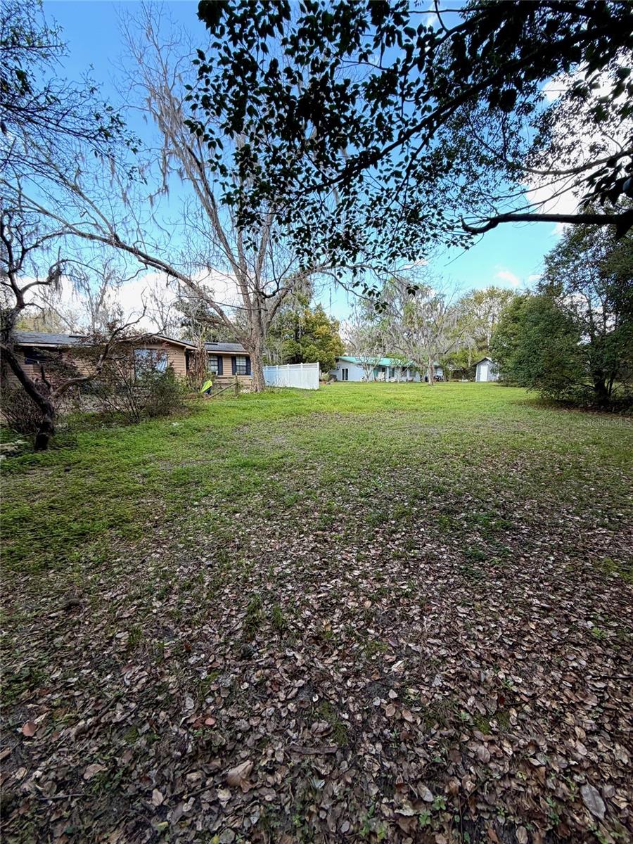 Image 20 of 57 For 25327 State Road 26