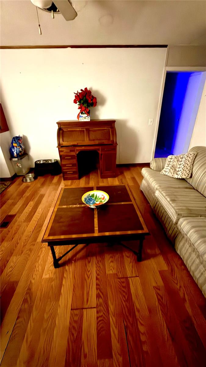 Image 9 of 57 For 25327 State Road 26