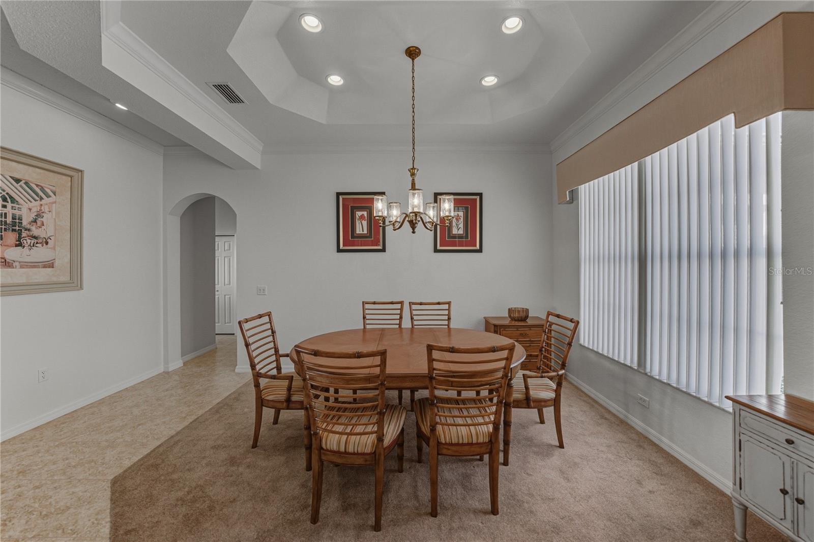 Image 14 of 100 For 4025 Sable Loop Drive