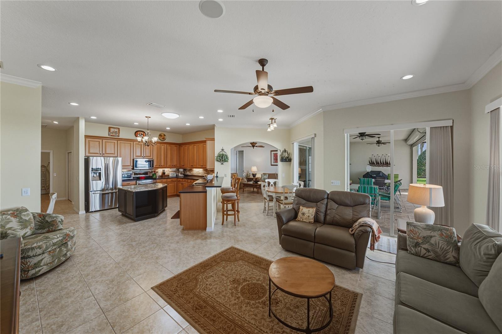 Image 39 of 100 For 4025 Sable Loop Drive