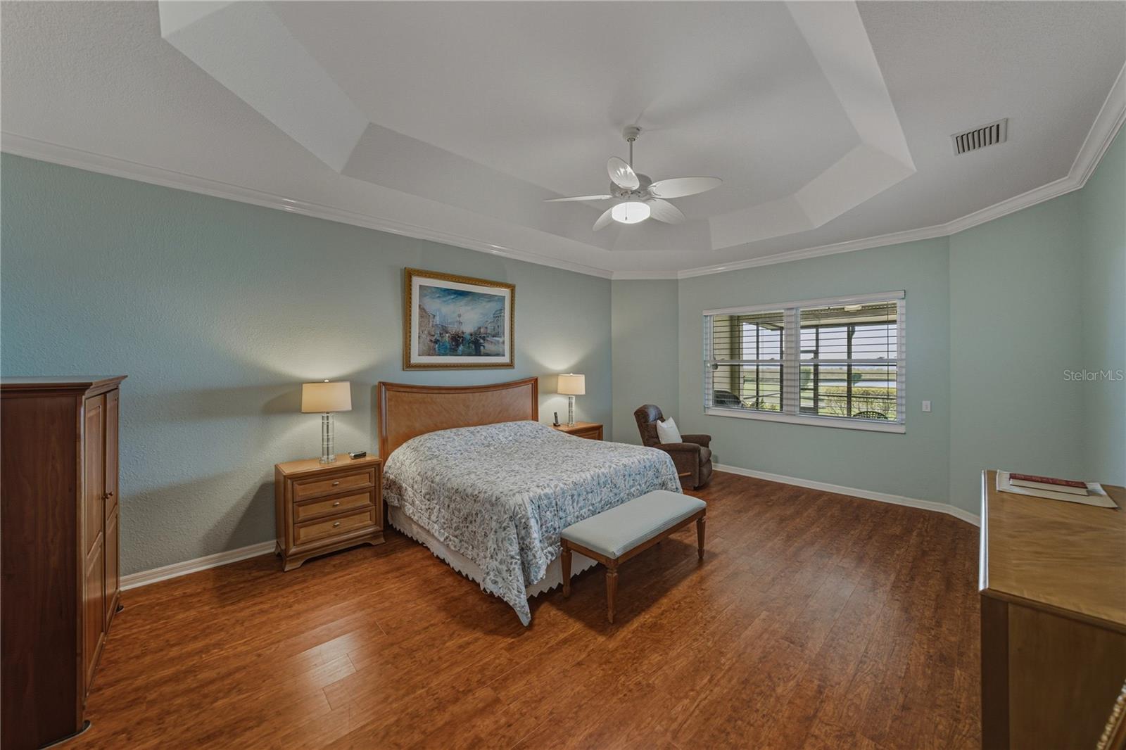 Image 41 of 100 For 4025 Sable Loop Drive