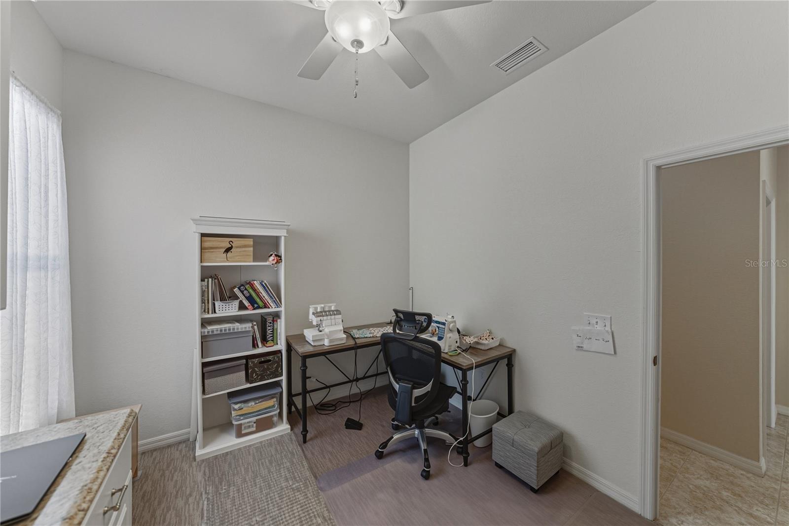 Image 66 of 100 For 4025 Sable Loop Drive