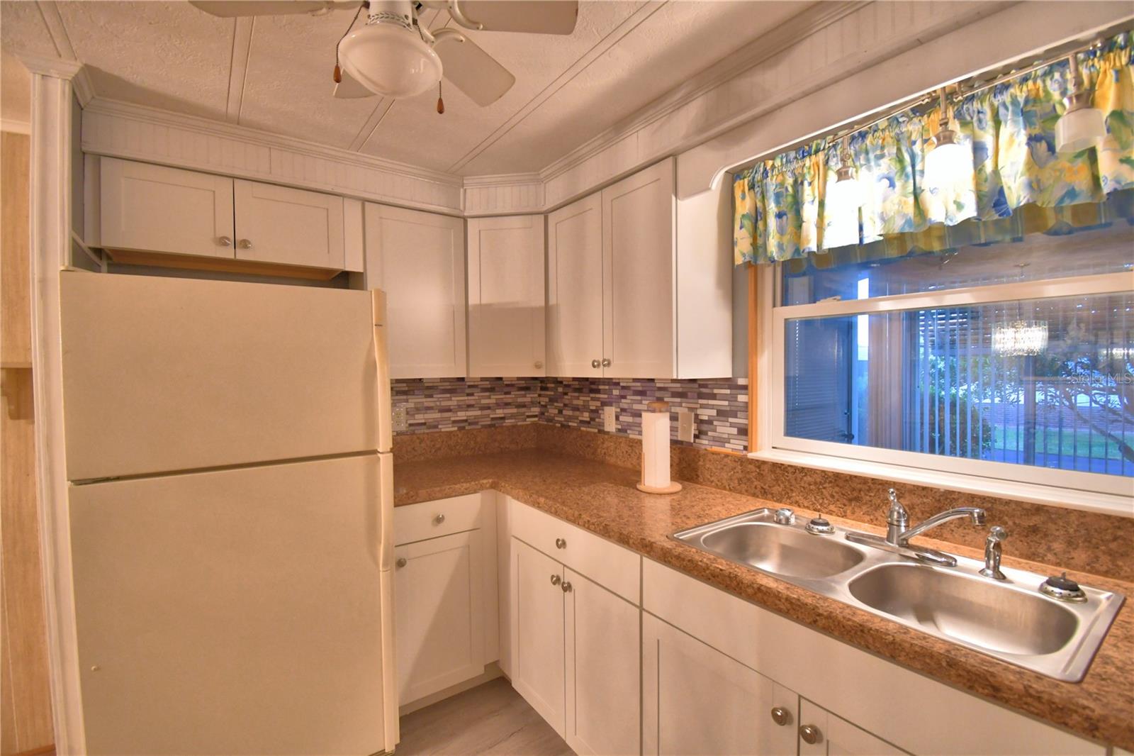 Image 24 of 64 For 4251 Cedarwood Street