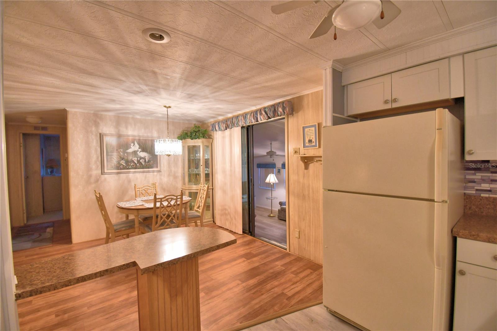 Image 25 of 64 For 4251 Cedarwood Street