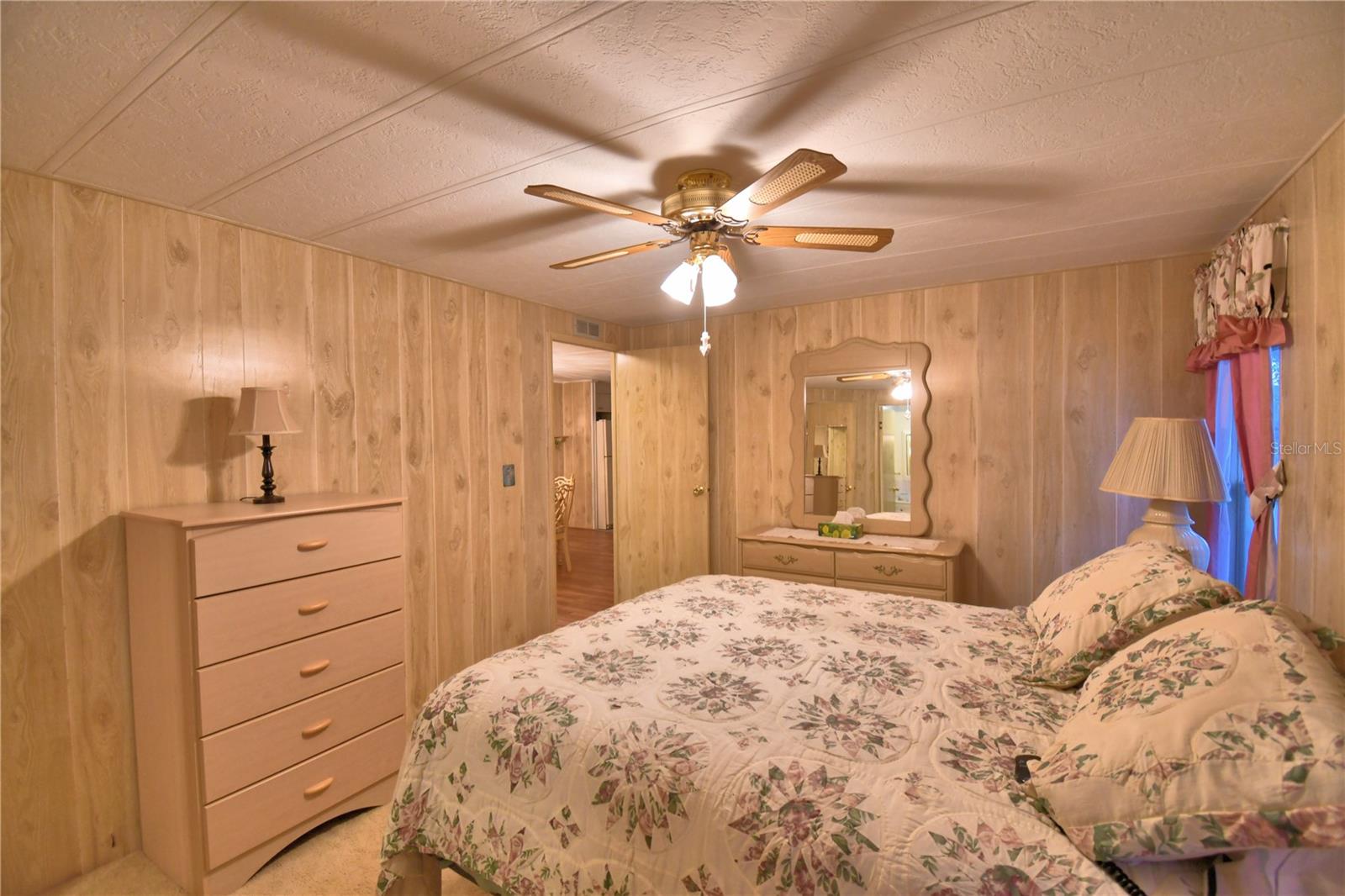 Image 33 of 64 For 4251 Cedarwood Street