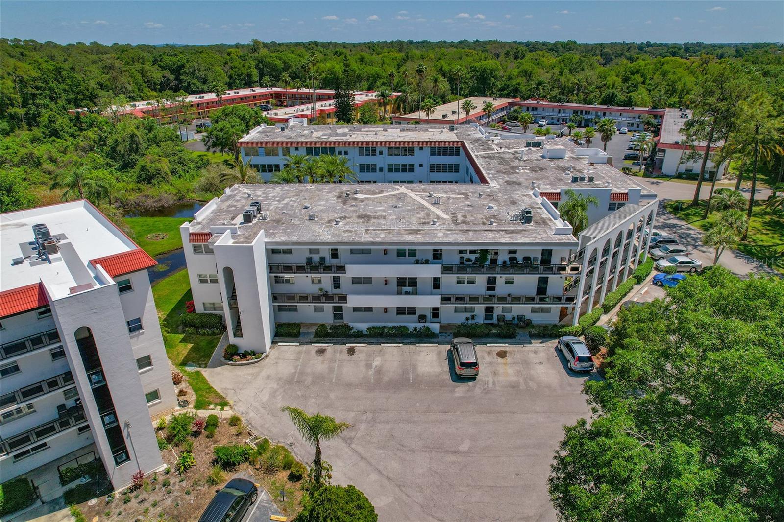 Image 40 of 48 For 100 El Camino Dr  309