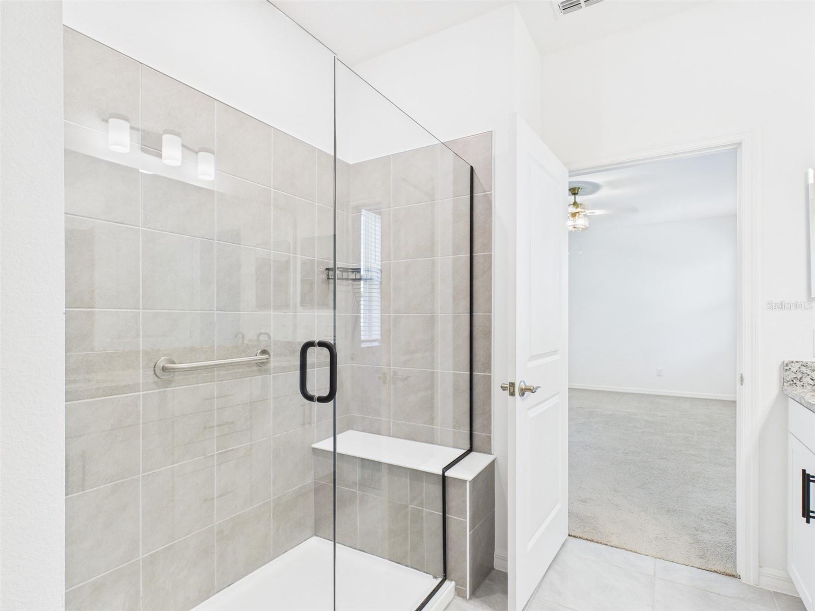 Image 19 of 49 For 2033 Emerald Springs Drive