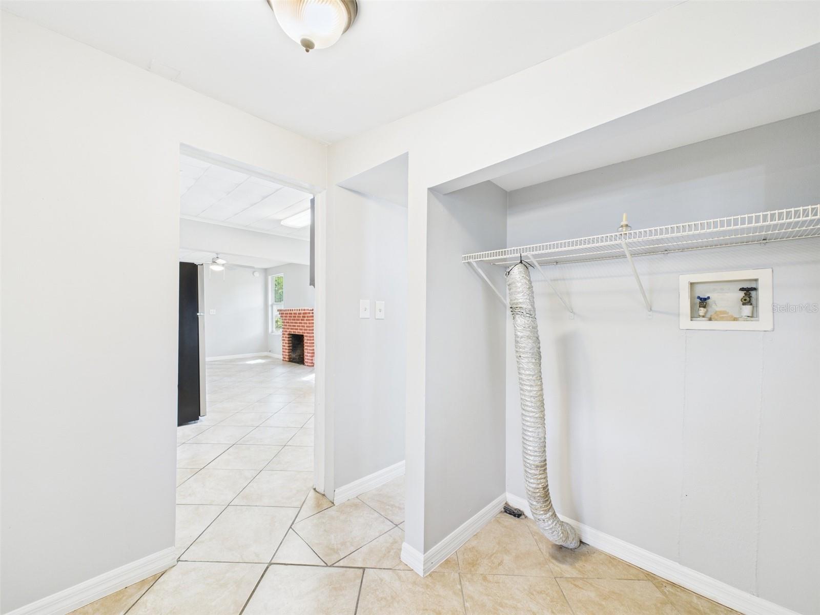 Image 30 of 84 For 348 Gordon Avenue