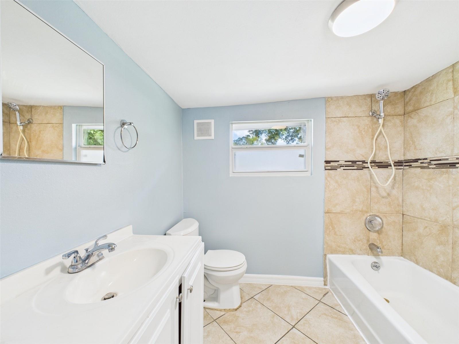 Image 32 of 84 For 348 Gordon Avenue