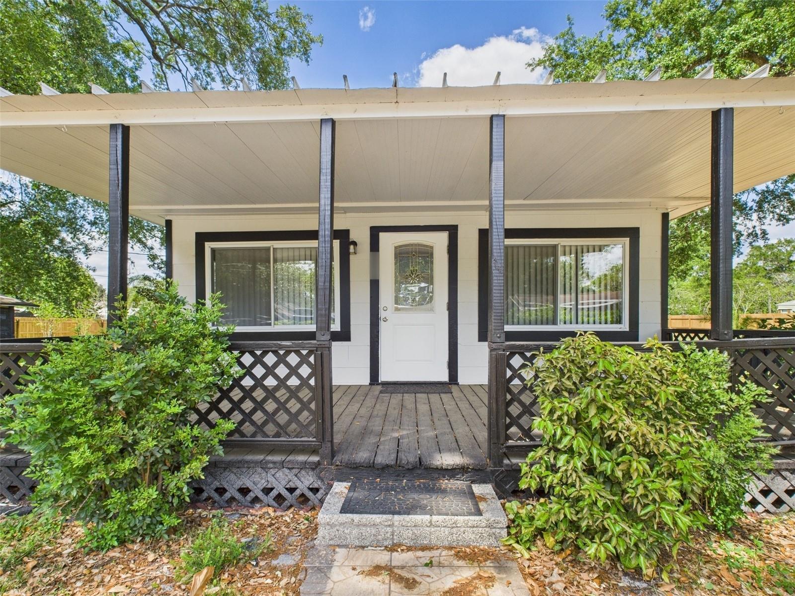 Image 50 of 84 For 348 Gordon Avenue