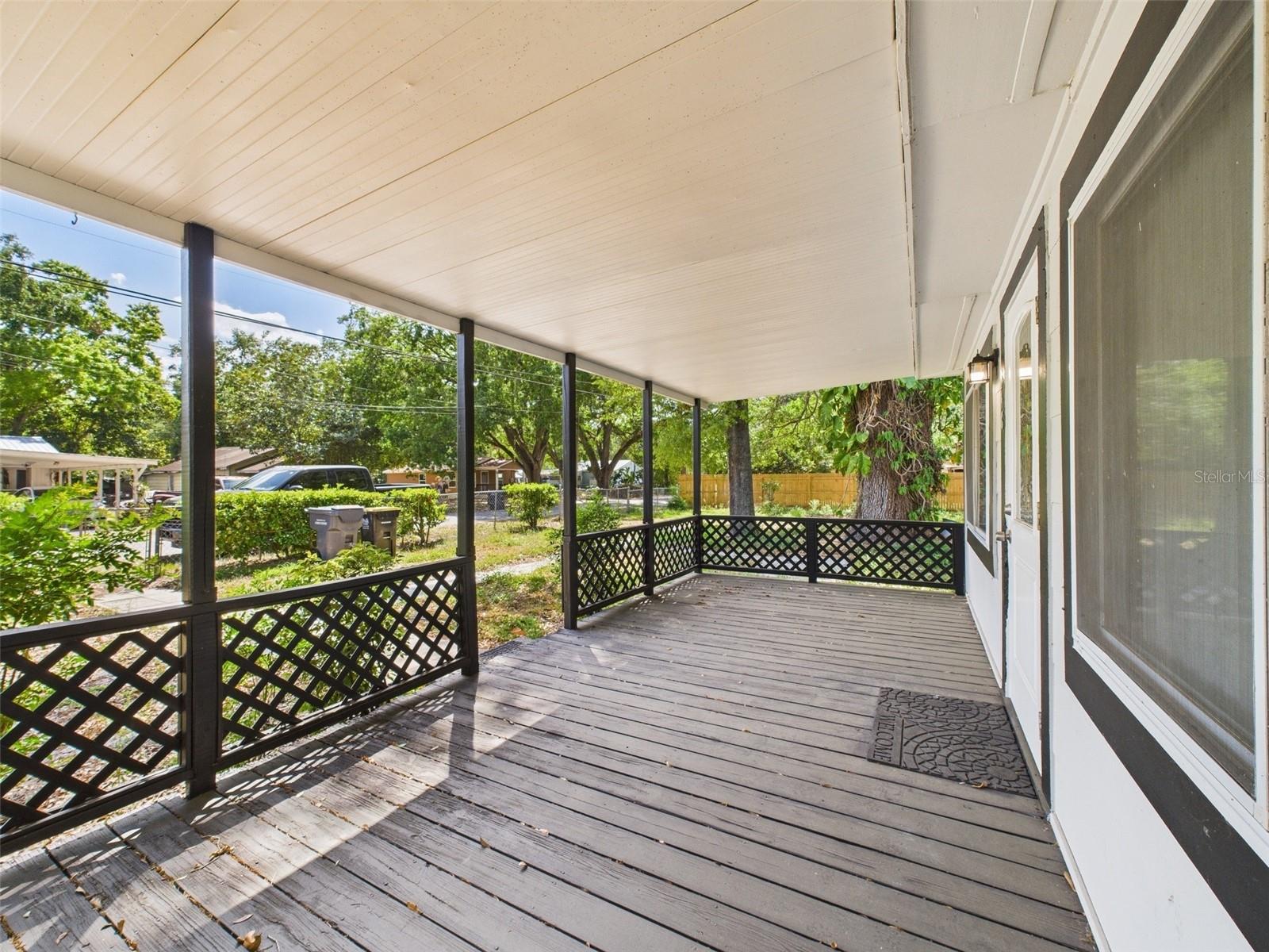 Image 53 of 84 For 348 Gordon Avenue