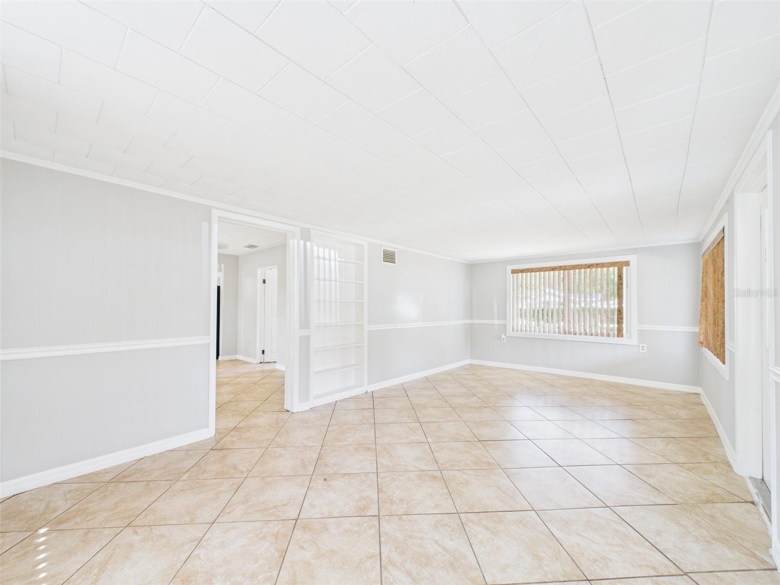 Image 7 of 84 For 348 Gordon Avenue