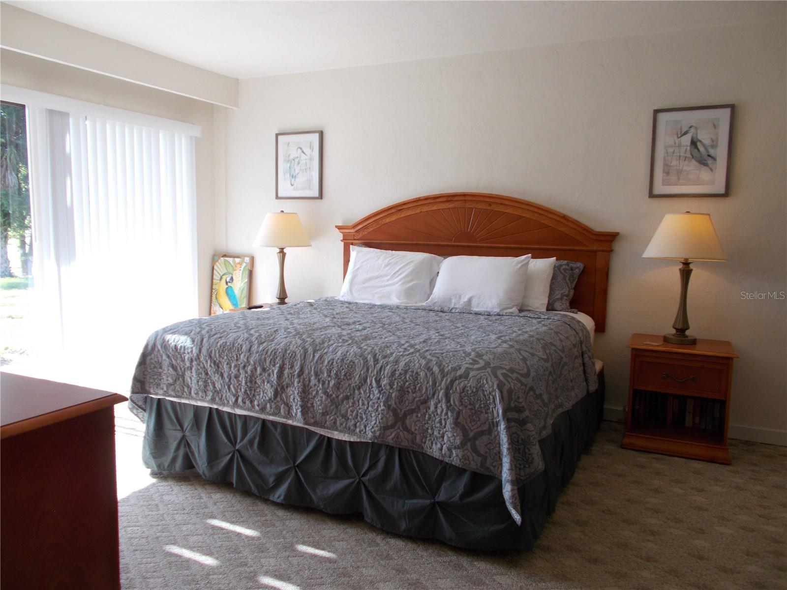 Image 13 of 23 For 543 Maple Leaf Court 543