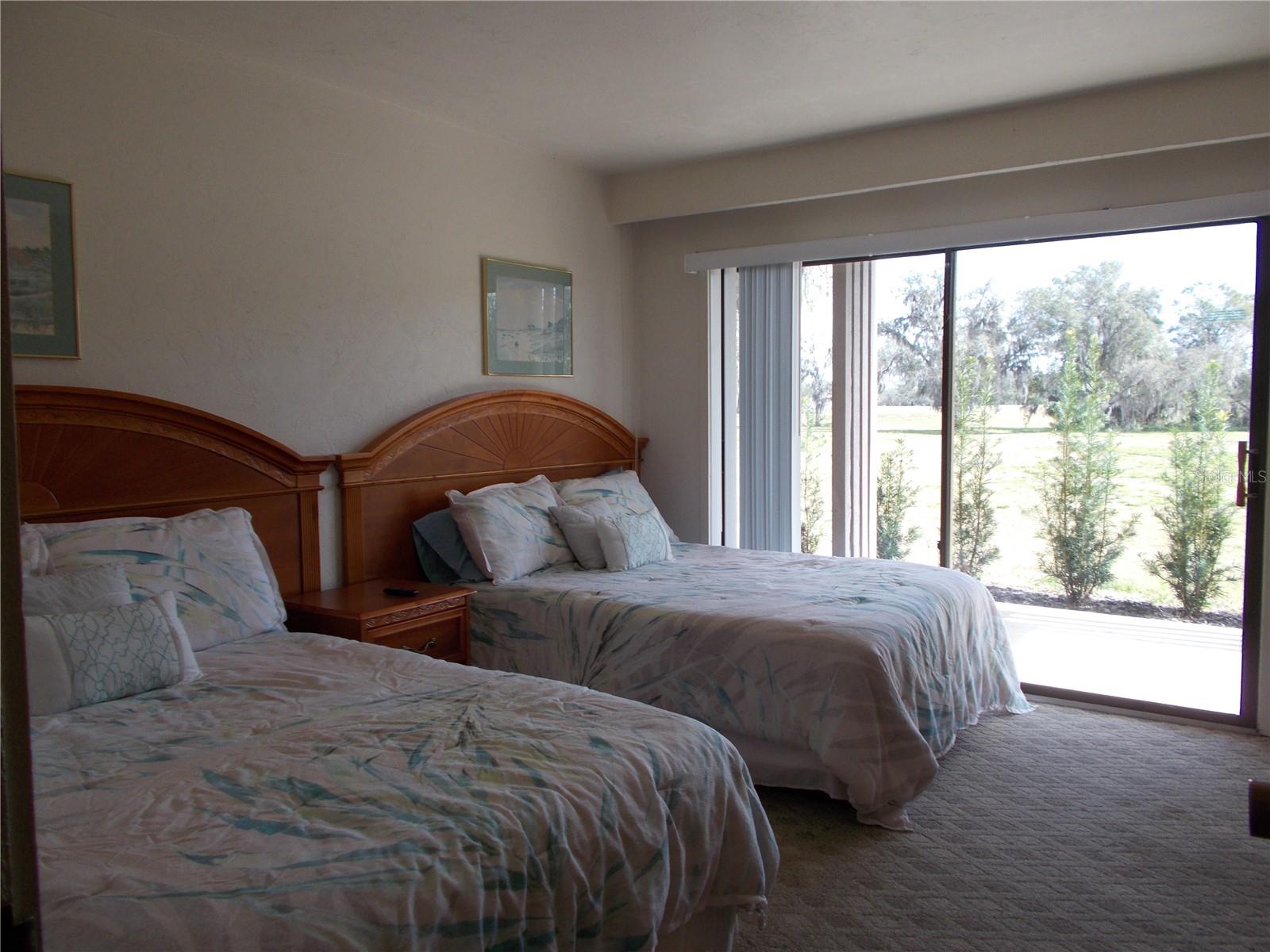 Image 14 of 23 For 543 Maple Leaf Court 543