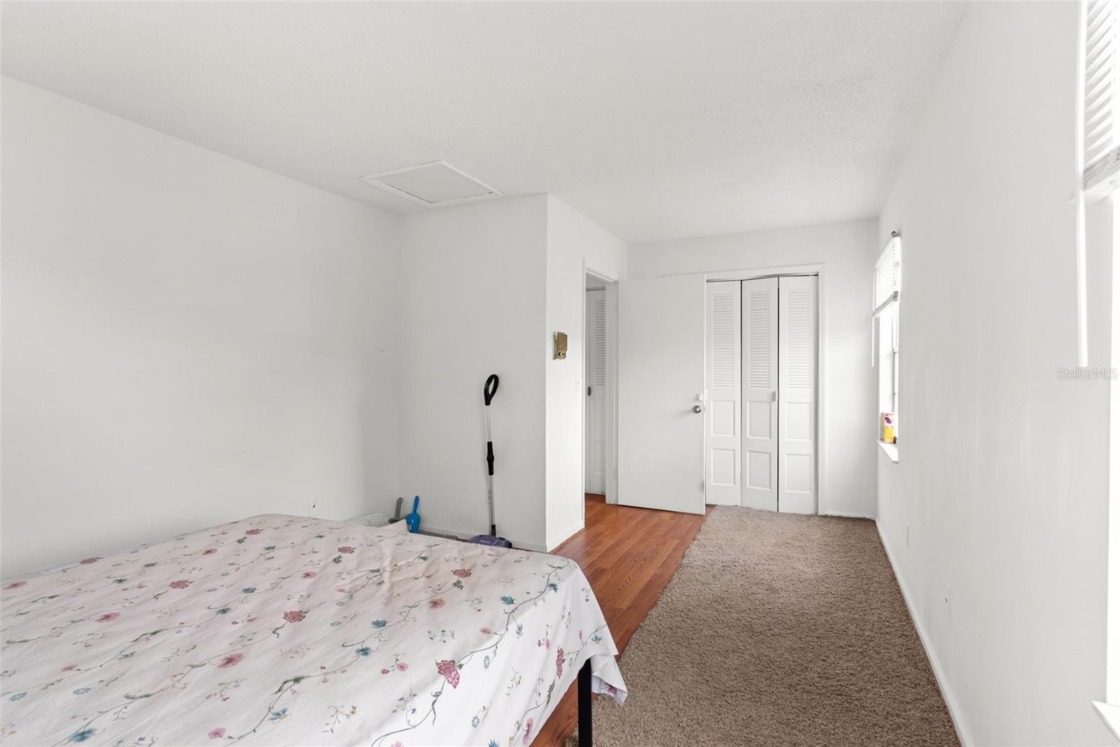 Image 20 of 58 For 2500 Avenue O Nw