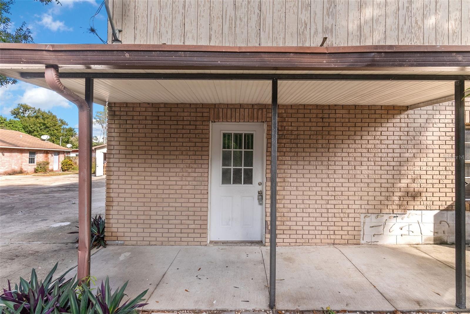 Image 29 of 58 For 2500 Avenue O Nw