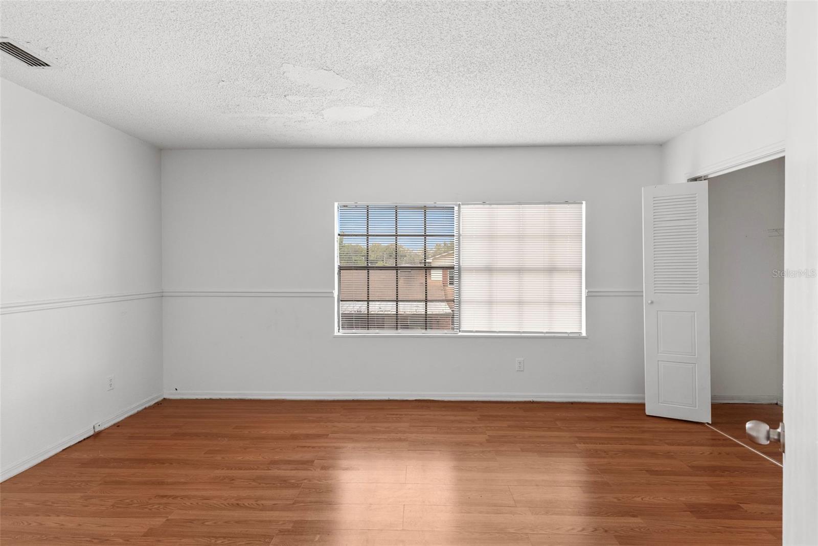 Image 48 of 58 For 2500 Avenue O Nw