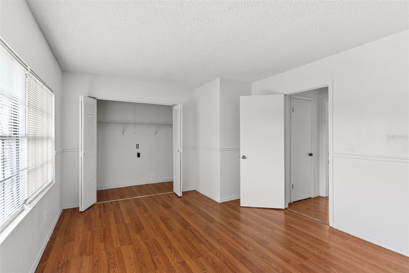 Image 49 of 58 For 2500 Avenue O Nw