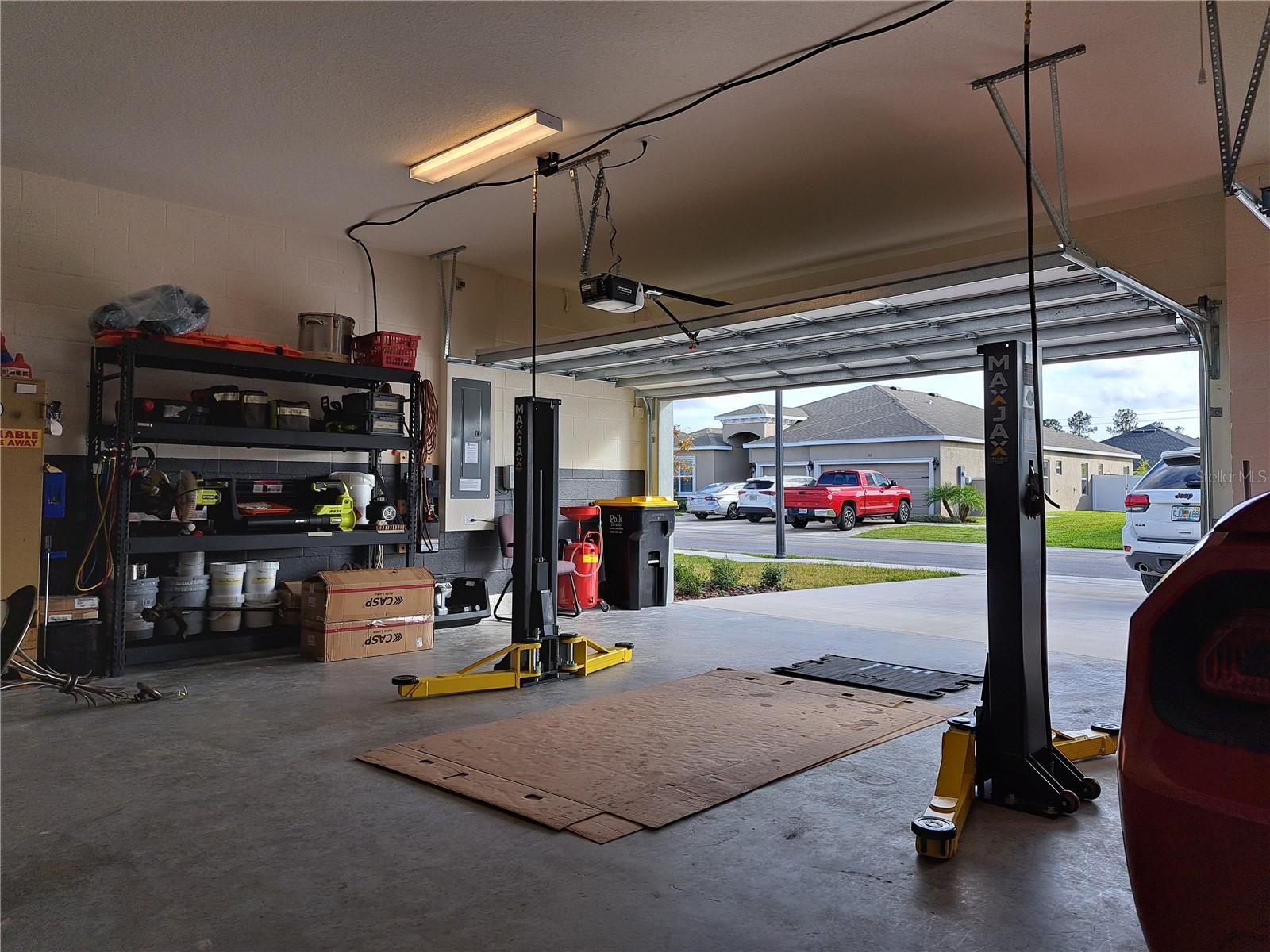 Image 4 of 62 For 3102 Kendal Way