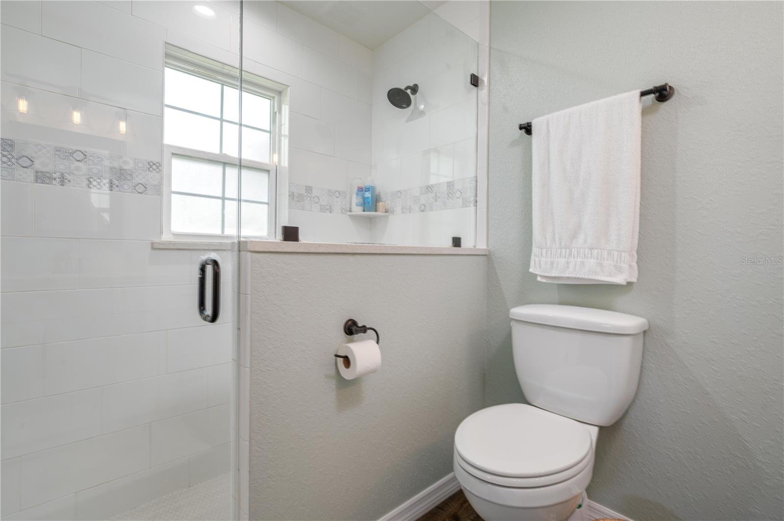 Image 18 of 36 For 233 Oxbow Drive