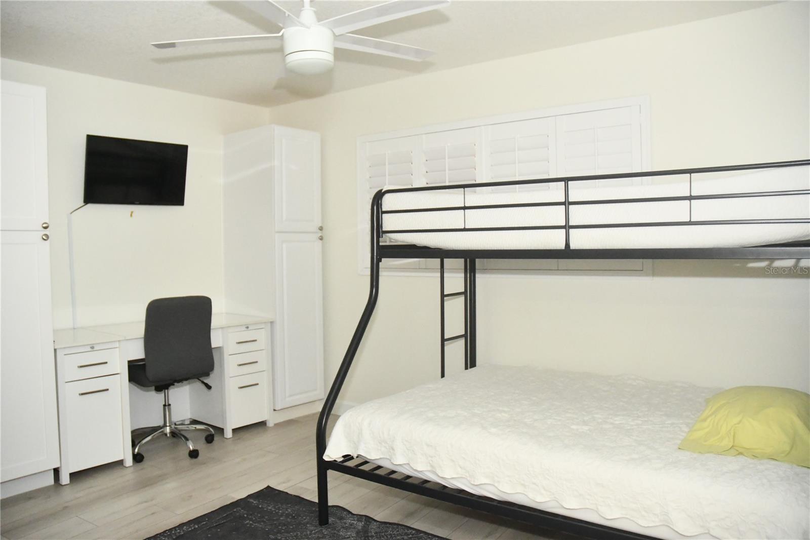 Image 16 of 49 For 601 Mcdonald Street 206