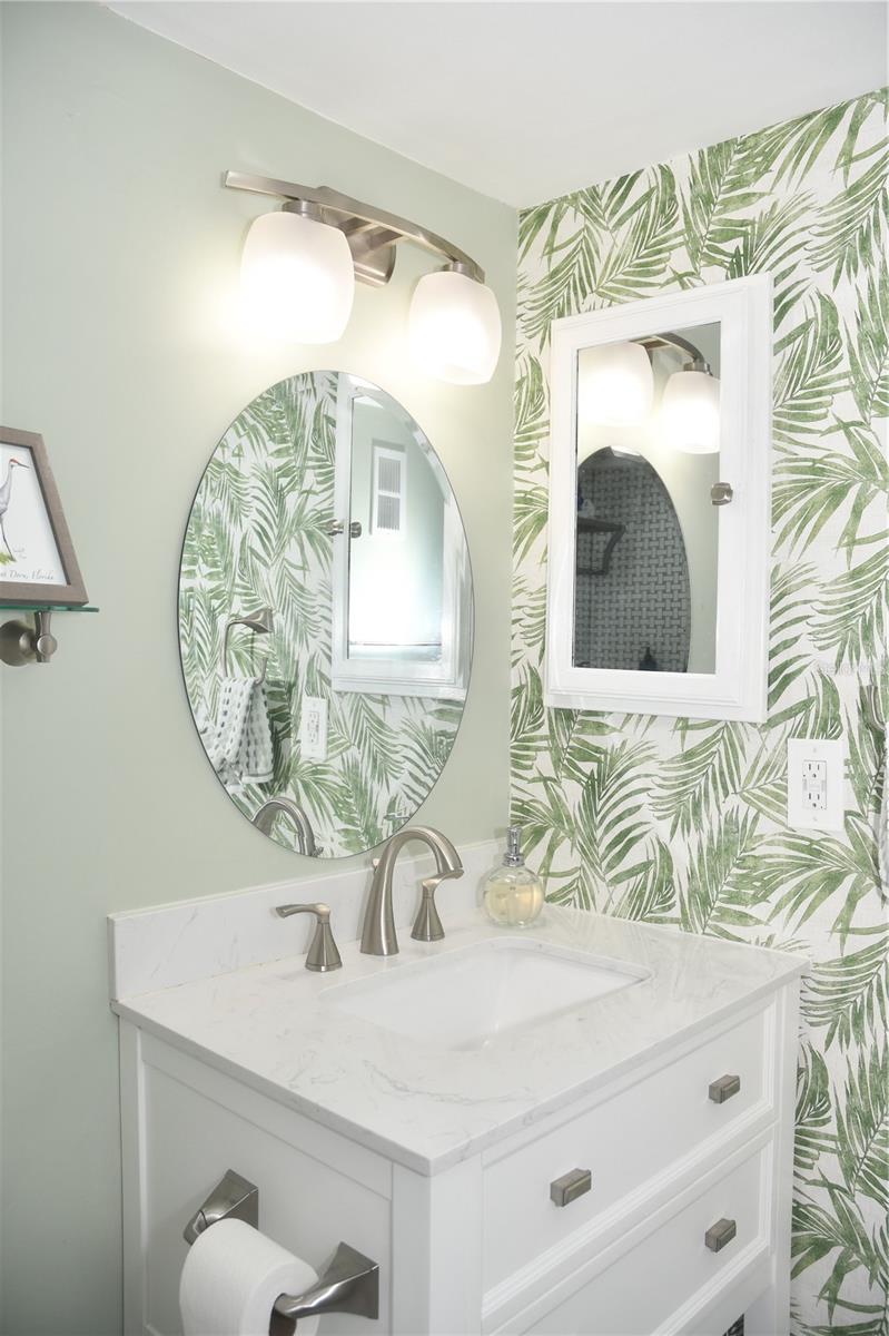 Image 19 of 49 For 601 Mcdonald Street 206