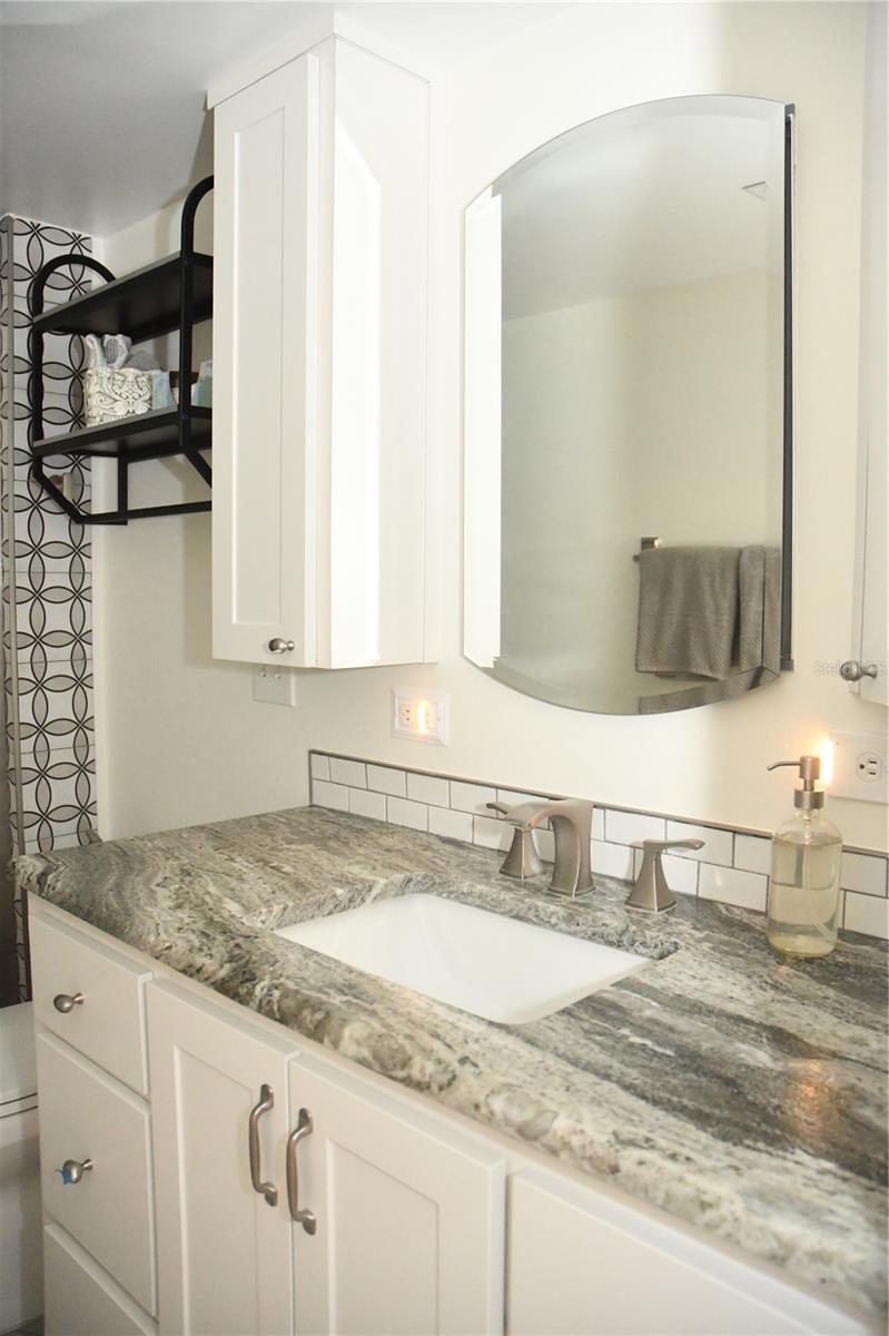 Image 26 of 49 For 601 Mcdonald Street 206