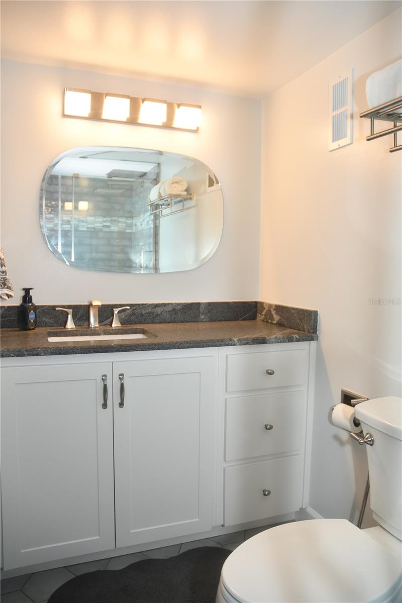 Image 31 of 49 For 601 Mcdonald Street 206